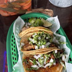 Tomatillo Taco-Ville-Buffalo Grove - Pastor y carnitas