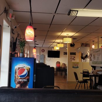 Farm House Cafe - Yep that's the woman manager that just couldn't help me out - Cafes Near Me - Springfield, Missouri Farm House Cafe - Yep that's the woman manager that just couldn't help me out - Cafes Near Me - Springfield, Missouri