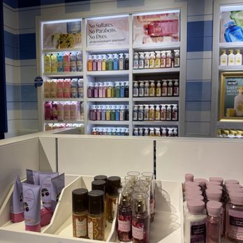 Bath & Body Works - Interior - Cosmetics & Beauty Supply Near Me - Altamonte Springs, Florida