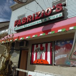 Fabrizio's Italian Restaurant & Pizza - Outside