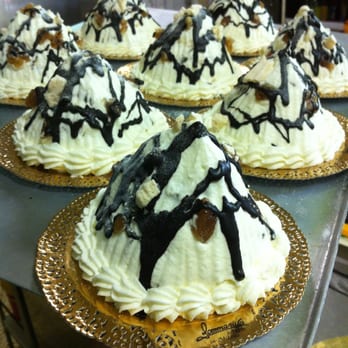 Pasticceria Sommariva - Mont Blanc, semifreddo base di meringa, marron glaces e crema chantilly, e una colata di cioccolato fondente. - Desserts Near Me - Milan, Michigan Pasticceria Sommariva - Mont Blanc, semifreddo base di meringa, marron glaces e crema chantilly, e una colata di cioccolato fondente. - Desserts Near Me - Milan, Michigan