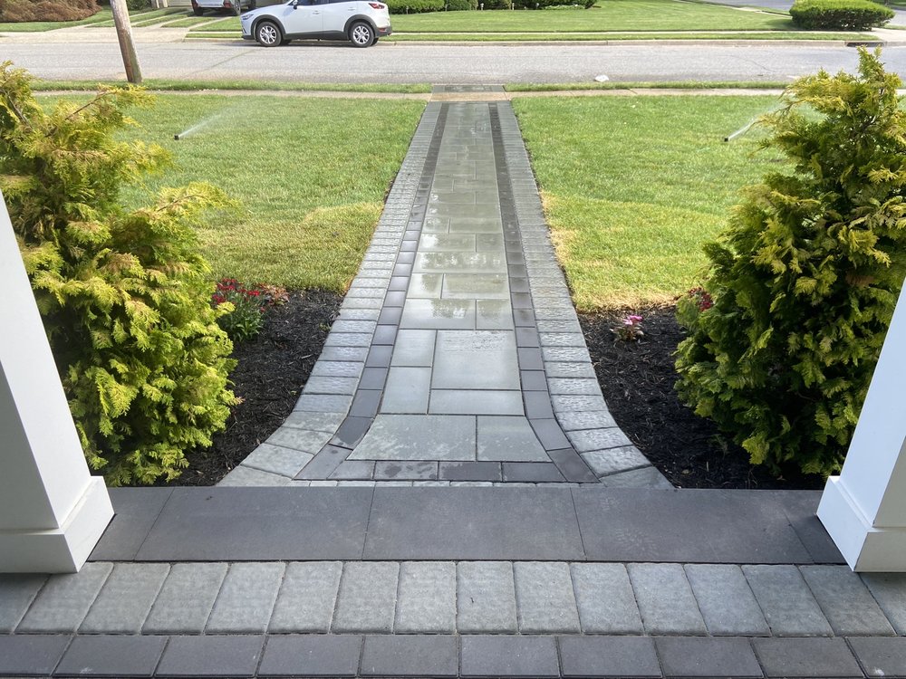 Slide of Fuentes & Son Construction