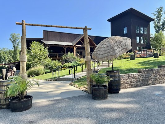 Hard Truth Distilling Co. by null