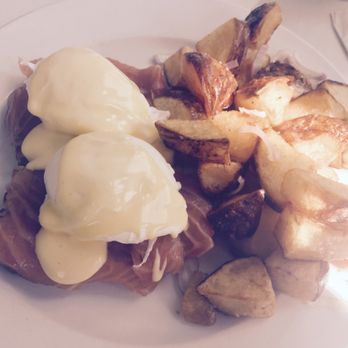 Zakes Cafe - Lox benedict - New American Near Me - Fort Washington, Pennsylvania Zakes Cafe - Lox benedict - New American Near Me - Fort Washington, Pennsylvania
