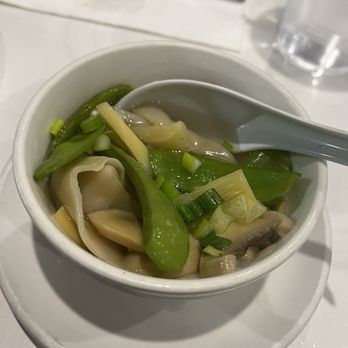 Chopsticks House - Wonton vegetable soup (small) - Chinese Near Me - San Dimas, California Chopsticks House - Wonton vegetable soup (small) - Chinese Near Me - San Dimas, California