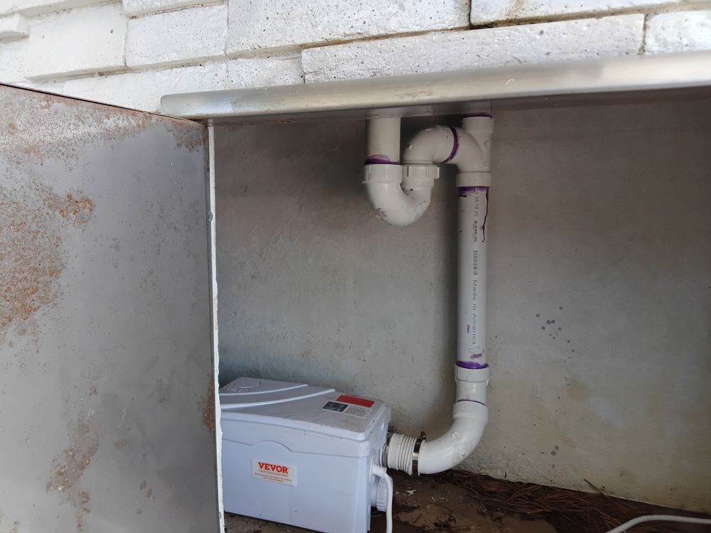 Slide of Pumphery plumbing & Heating