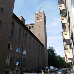 Gustav-Adolf-Gedächtniskirche - Lichtenhof