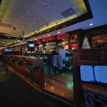 Frankie Rowland's Steakhouse - The elegant bar with an amazing lighting treatment. - Steakhouses Near Me - Roanoke, Virginia Frankie Rowland's Steakhouse - The elegant bar with an amazing lighting treatment. - Steakhouses Near Me - Roanoke, Virginia