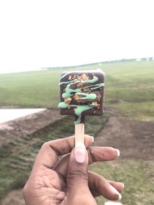 Aurora Cellars by null