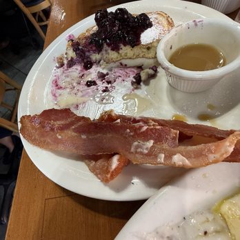 Mari Vees - Undercooked bacon - Breakfast & Brunch Near Me - San Marino, California Mari Vees - Undercooked bacon - Breakfast & Brunch Near Me - San Marino, California