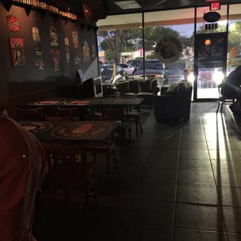 The Mack House - Very casual. Great atmosphere if you are beer drinker. A must in broward - Pubs Near Me - Davie, Florida The Mack House - Very casual. Great atmosphere if you are beer drinker. A must in broward - Pubs Near Me - Davie, Florida
