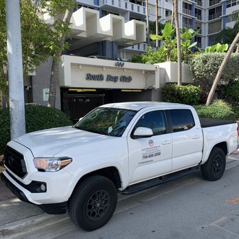 Zeek Electric - Electricians Near Me - Miami Beach, Florida Zeek Electric - Electricians Near Me - Miami Beach, Florida