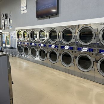 Ozone Laundry & Delivery - We have 40 large capacity dryer units! - Laundromat Near Me - West Columbia, Texas Ozone Laundry & Delivery - We have 40 large capacity dryer units! - Laundromat Near Me - West Columbia, Texas