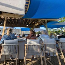Birch & Bay Roofdeck Coastal Kitchen - Roofdeck