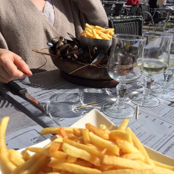 Le Phare - Éclade de moule - Restaurants Near Me - St Martin de Ré, 17
