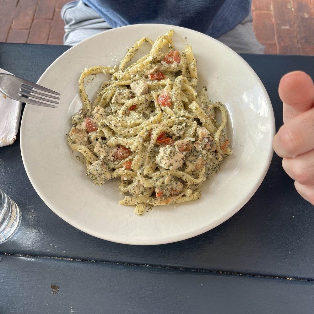Pasta with chicken Pasta with chicken