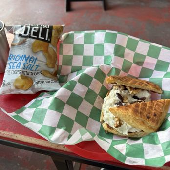 Pump House Coffee & Deli - Cafes Near Me - Deadwood, South Dakota Pump House Coffee & Deli - Cafes Near Me - Deadwood, South Dakota