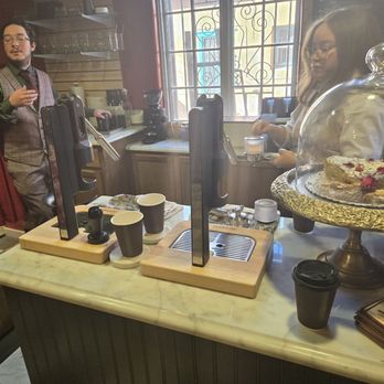 Caffe Enzo - Cafes Near Me - Albuquerque, New Mexico