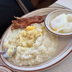 Mama's Restaurant - The Classic Breakfast Special