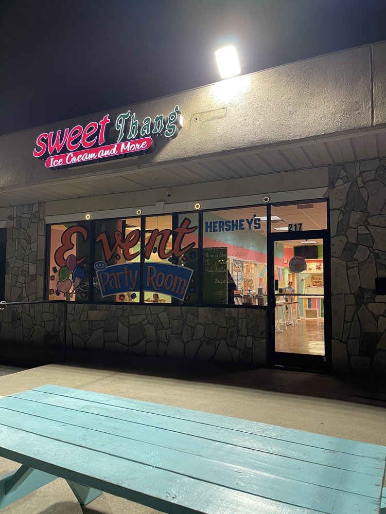 Sweet Thang Logo