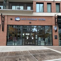 Southern Tide Signature Store - New location in Camperdown Plaza