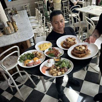 1803 Nyc - Crawfish Cake Benedict Bananas Foster French Toast - Cajun/Creole Near Me - New York, New York