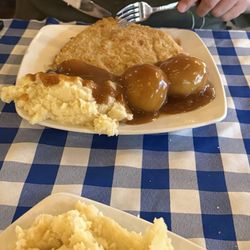 Marikka's Restaurant & Bier Stube - Schweineschnitzel