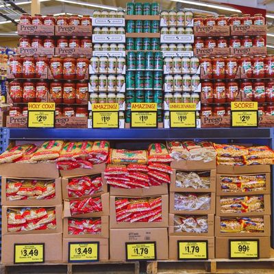 Grocery Outlet by null