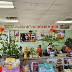 Pho 9999 - Corner of the store. 6 tables.
