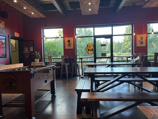 2 Towns Ciderhouse by null