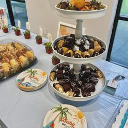 Publix Super Markets - Large dessert platter covers enough for the tier tray