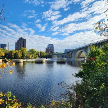First Bridge Park - Parks Near Me - Minneapolis, Minnesota