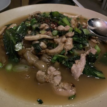 Hanuman Thai Eatery - rad naa - Thai Near Me - Costa Mesa, California