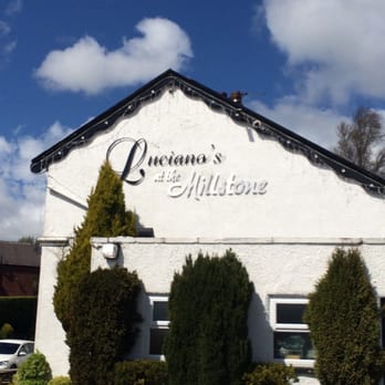 Lucianos @ The Millstone - SUNY bank holiday lunchtime - Gastropubs Near Me - Chorley, LAN