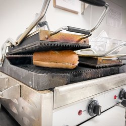 TopZ Sandwich Company