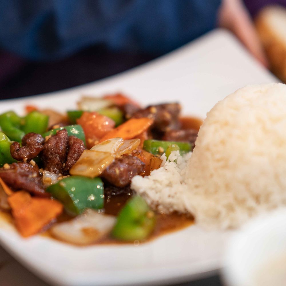 Feast - tomato beef and rice. - Hong Kong Style Cafe Near Me - Davis, California Feast - tomato beef and rice. - Hong Kong Style Cafe Near Me - Davis, California