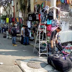 Tianguis Cultural del Chopo - Inicio de día de tianguis.