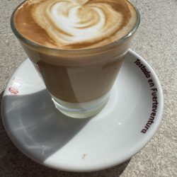 Waikiki - Grat coffee and beach view.