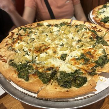 Giordano's - Spinach artichoke and feta thin crust - Pizza Near Me - Chicago, Illinois