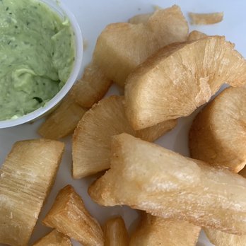 Favi Lunches & Deli - Yuca fries with garlicky avocado purée - Desserts Near Me - Danbury, Connecticut Favi Lunches & Deli - Yuca fries with garlicky avocado purée - Desserts Near Me - Danbury, Connecticut