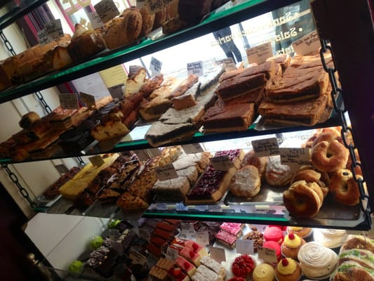 Pâtisserie Viennoise by null