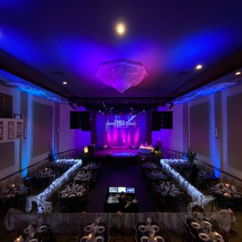The Hippodrome Theater - Wedding at the HIPP - Music Venues Near Me - Richmond, Virginia The Hippodrome Theater - Wedding at the HIPP - Music Venues Near Me - Richmond, Virginia