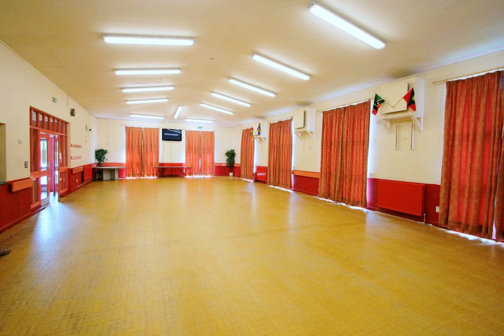 THE HILLTOP COMMUNITY CENTRE Updated June 2024 Crest Road, High