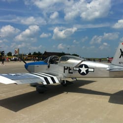 Kenosha Airport - Some cool looking vintage airplanes