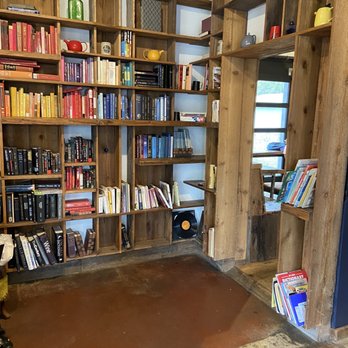 Cathedral Coffee - Fun bookshelves organized by color. Also there are some inside options for seating where you can have distance. - Coffee & Tea Near Me - Portland, Oregon Cathedral Coffee - Fun bookshelves organized by color. Also there are some inside options for seating where you can have distance. - Coffee & Tea Near Me - Portland, Oregon