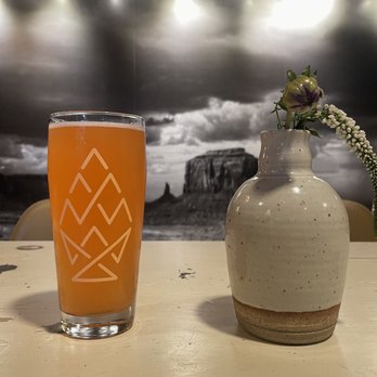 Bow & Arrow Brewing - Cool decor - Breweries Near Me - Albuquerque, New Mexico