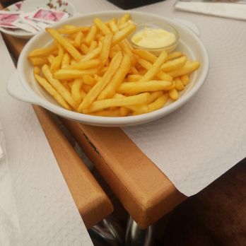 Piriquita II - Extra fries - Bakeries Near Me - Sintra, 11 Piriquita II - Extra fries - Bakeries Near Me - Sintra, 11