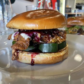 The Switch SLO {Eat+Drink} - Beer Bar Near Me - San Luis Obispo, California