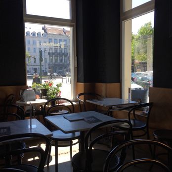 KaffaBar - Cafe interior. - Coffee & Tea Near Me - Brussels, BRU KaffaBar - Cafe interior. - Coffee & Tea Near Me - Brussels, BRU
