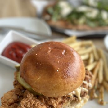 California Seltzer - Chicken sandwich - Beer, Wine & Spirits Near Me - Pacific Grove, California